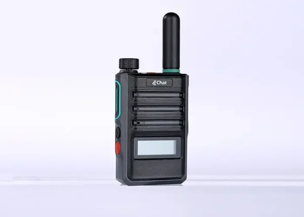 eL220 Waterproof Walkie Talkie