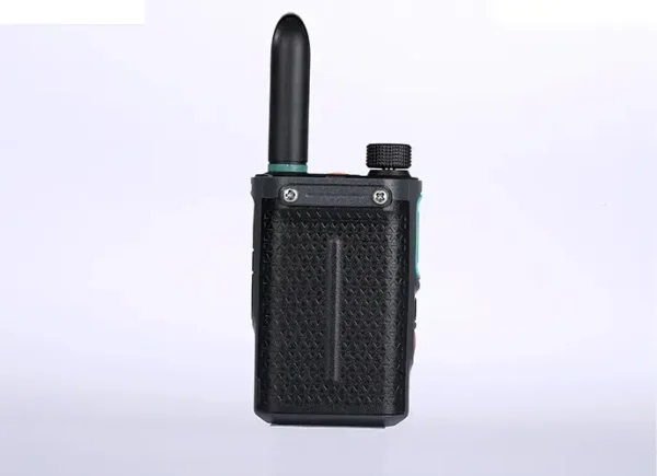 eL220 Talkie Walkie Rechargeable
