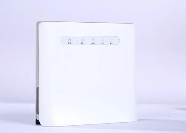 CE120 LTE CPE Router