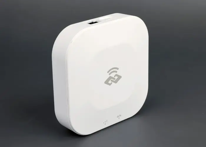 Light M10 Internet CPE